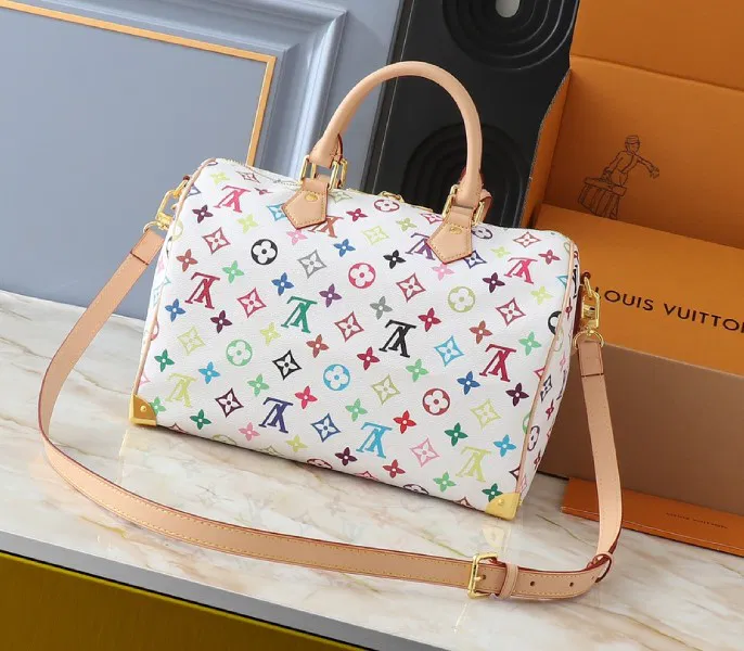 X TM Multicolored Speedy Bandouliere 30 In White — image 2