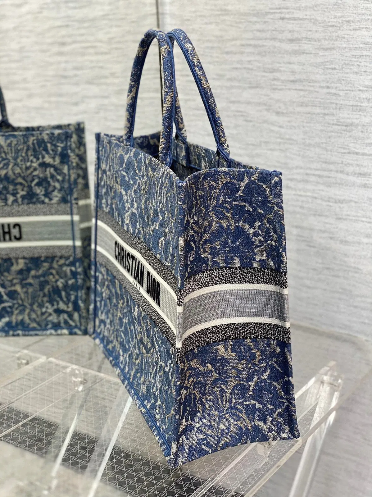 Dior Large Book Tote Bag in Blue Brocart Denim-Effect Embroidery — image 4