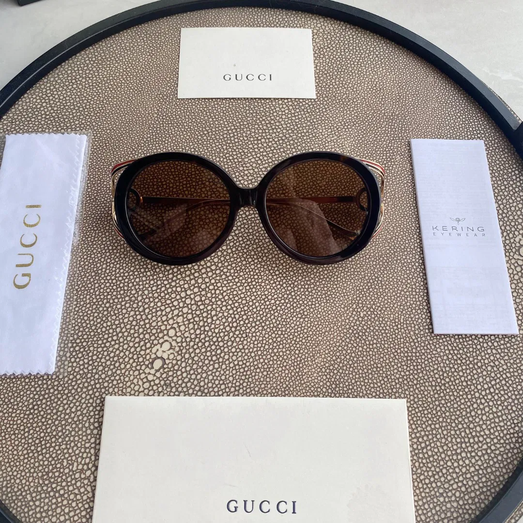 ROUND-FRAME INTERLOCKING G SUNGLASSES