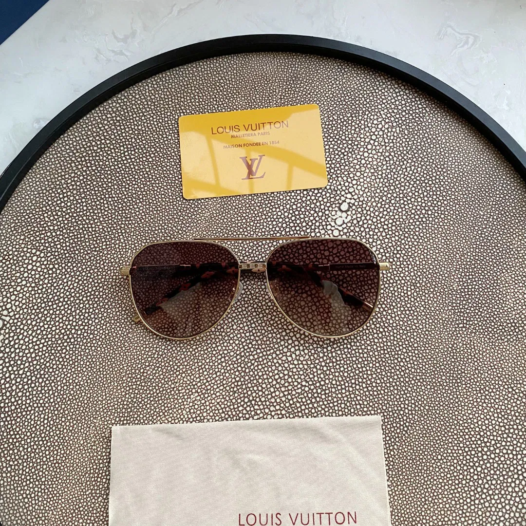 MATTHEW WILLIAMSON MAGNOLIA SUNGLASSES IN YELLOW GOLD