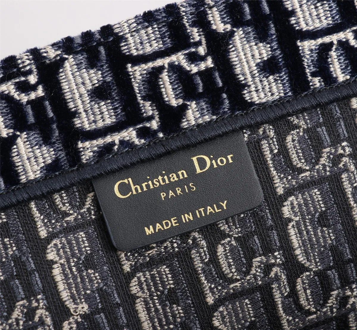 BOOK TOTE — image 7