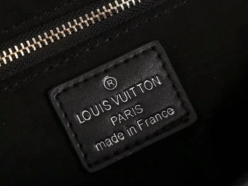 Louis Vuitton Damier Ebene Canvas Vavin PM Bag In Cream — image 6