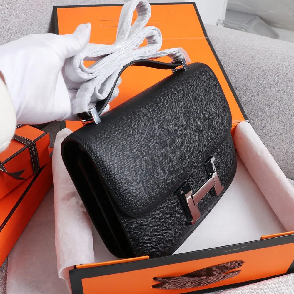 Hermes Constance 18 — image 2
