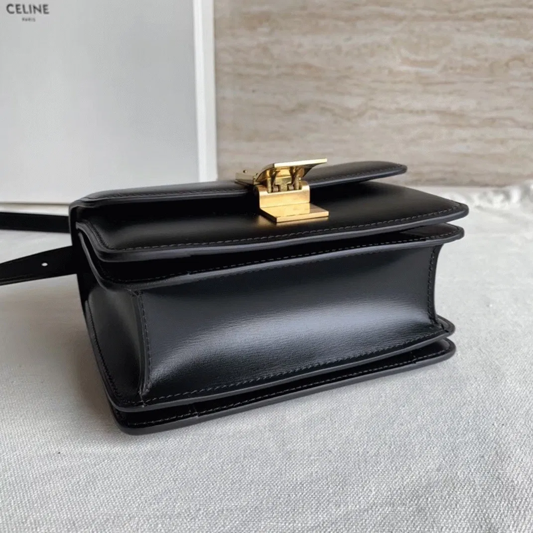 Top Quality Imitation Celine Classic Box Small Bag In Black — image 8