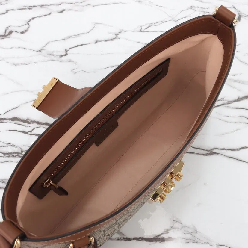 PADLOCK GG MEDIUM SHOULDER BAG — image 6
