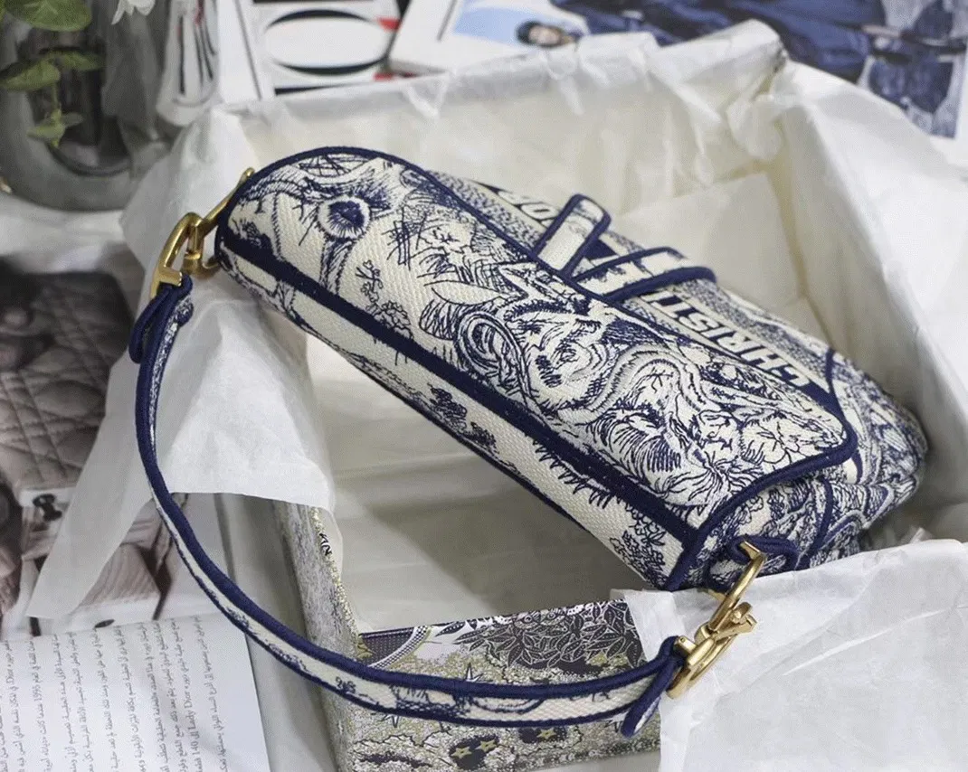 Dior Saddle Bag in Blue Toile de Jouy Embroidery — image 8