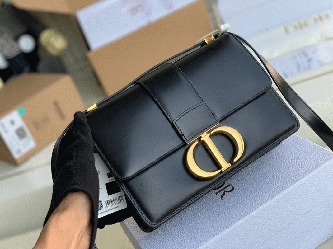 Dior 30 Montaigne Medium Bag in Black Box Calfskin — image 8