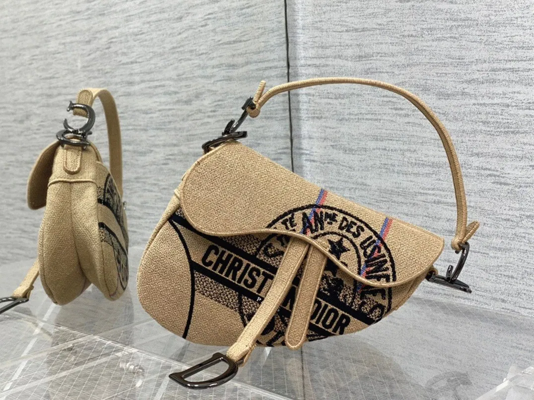 Dior Saddle Bag Knockoff in Beige Jute Canvas with Dior Union Motif — image 5