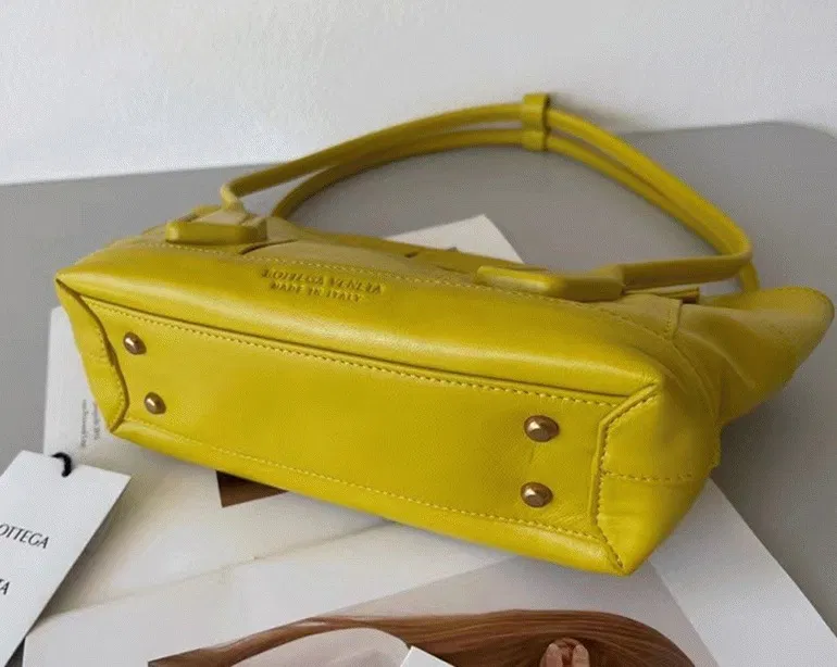 Top Quality Bottega Veneta Arco Small Bag In Yellow Intrecciato Leather — image 9