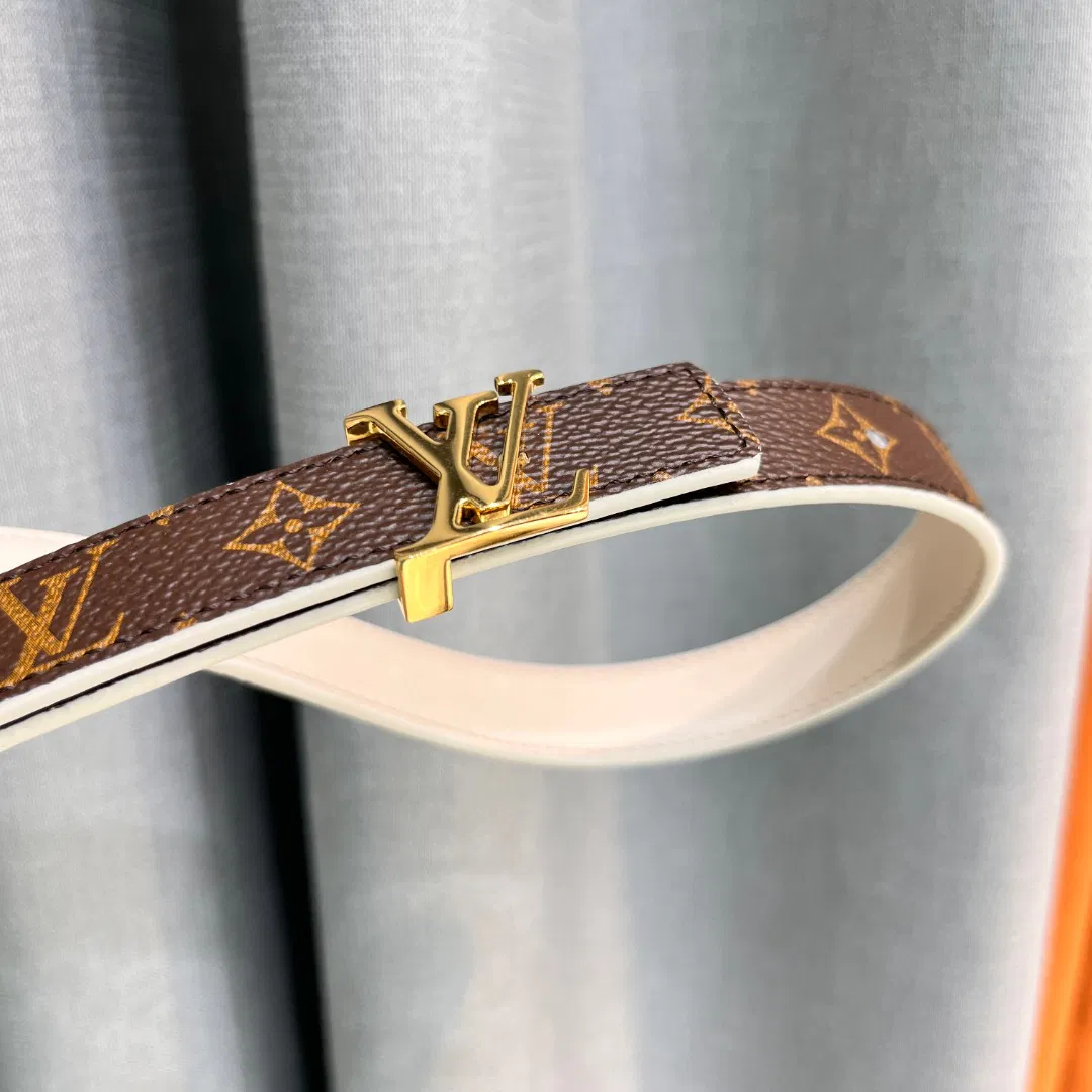 LV INITIALES — image 2