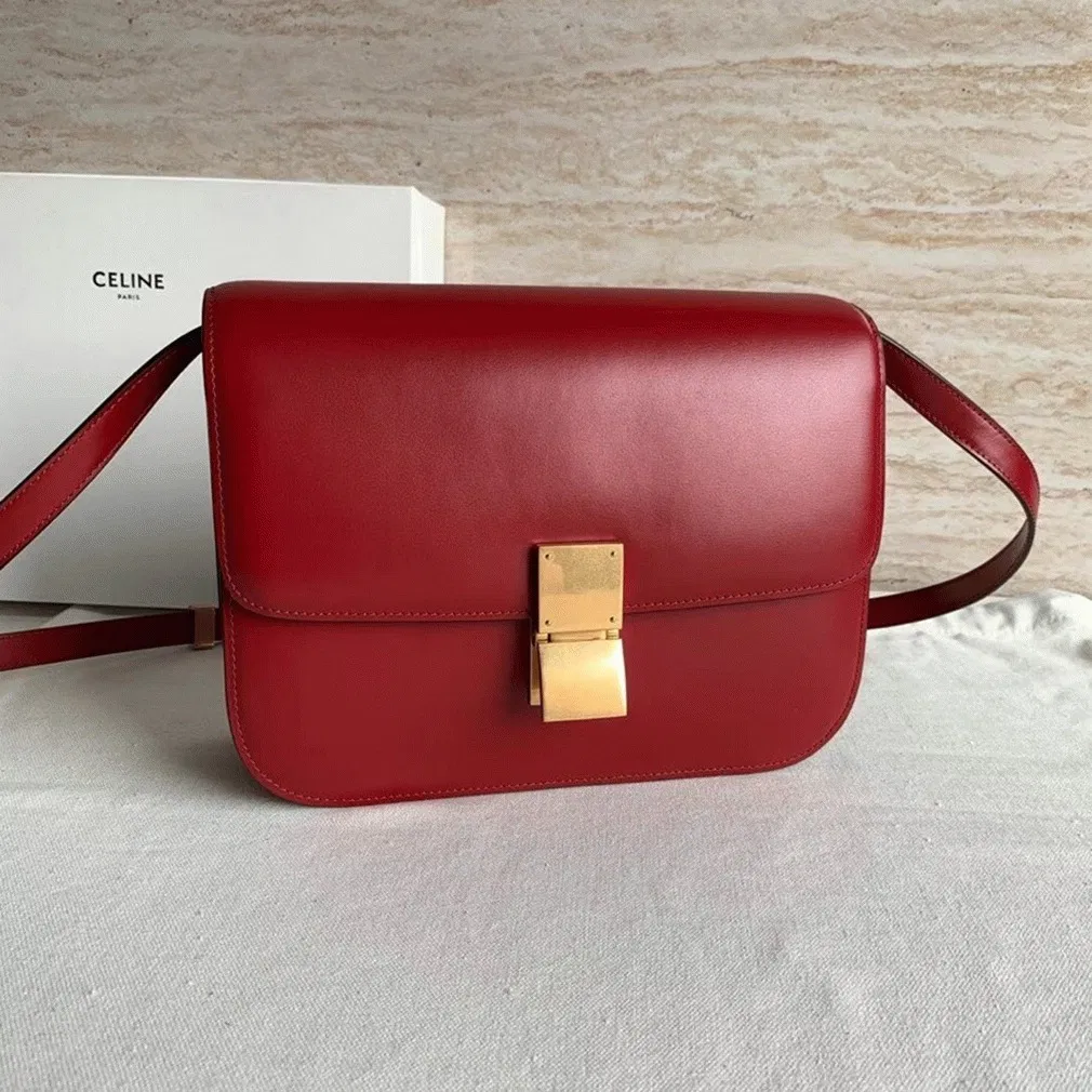Top Quality Celine Classic Box Medium Bag In Red — image 5