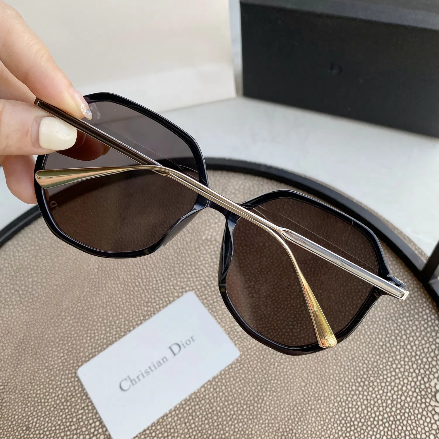Retro Polarized Sunglasses — image 5