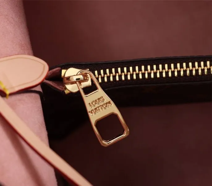 Louis Vuitton Monogram Canvas NeoNoe MM Bag — image 6