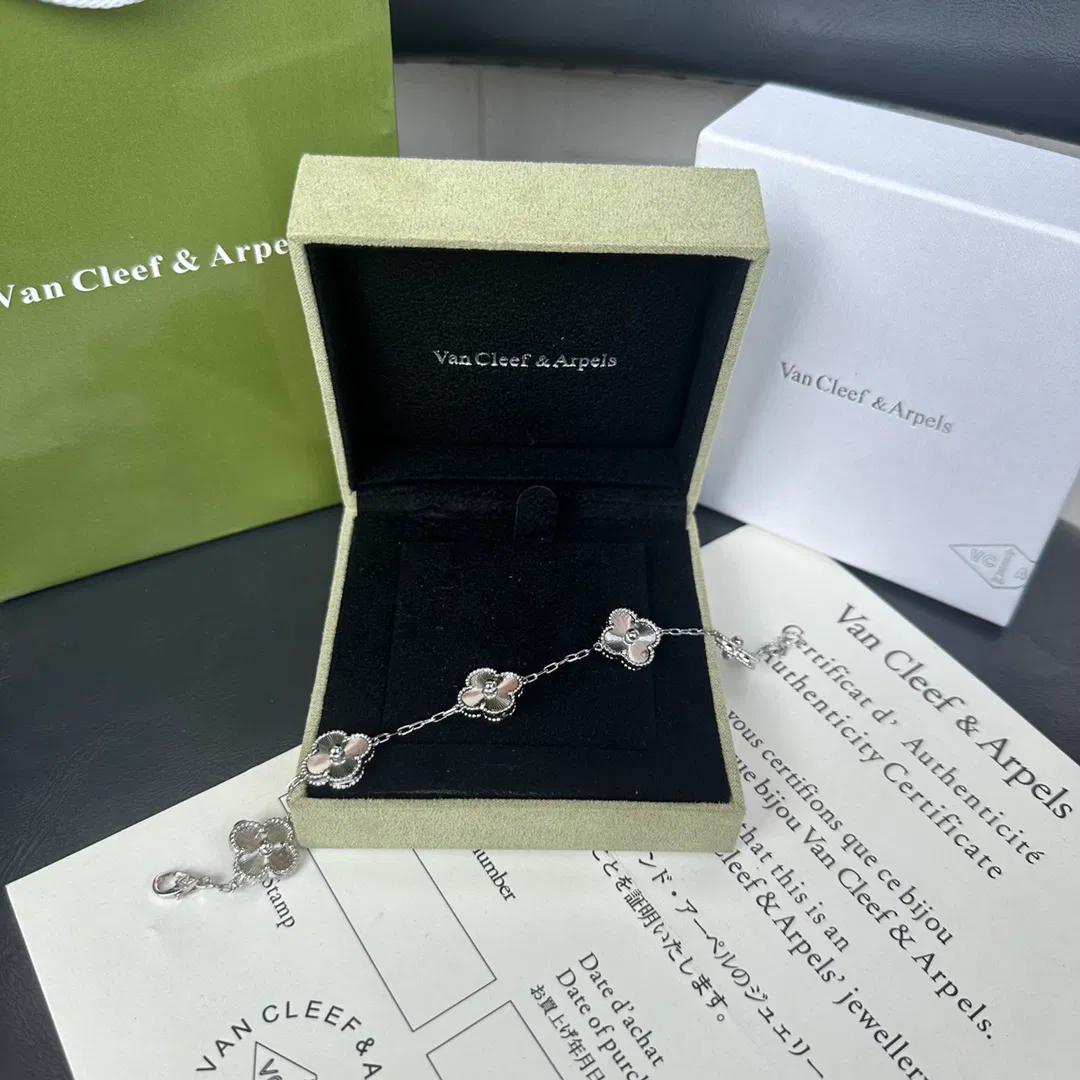 Van Cleef & Arpels Vintage Alhambra Bracelet — image 2