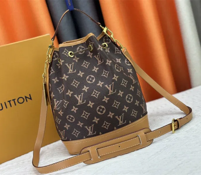 Monogram Canvas Noe Cargo — image 4