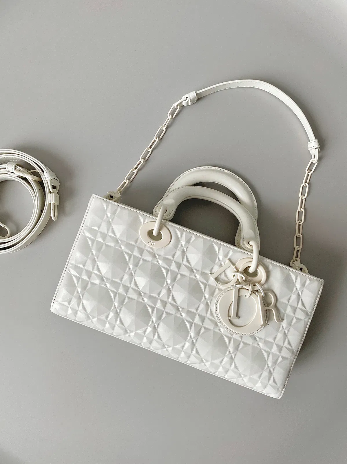 Dior Lady D-Joy Medium Bag Knockoff in White Calfskin with Diamond Motif — image 11