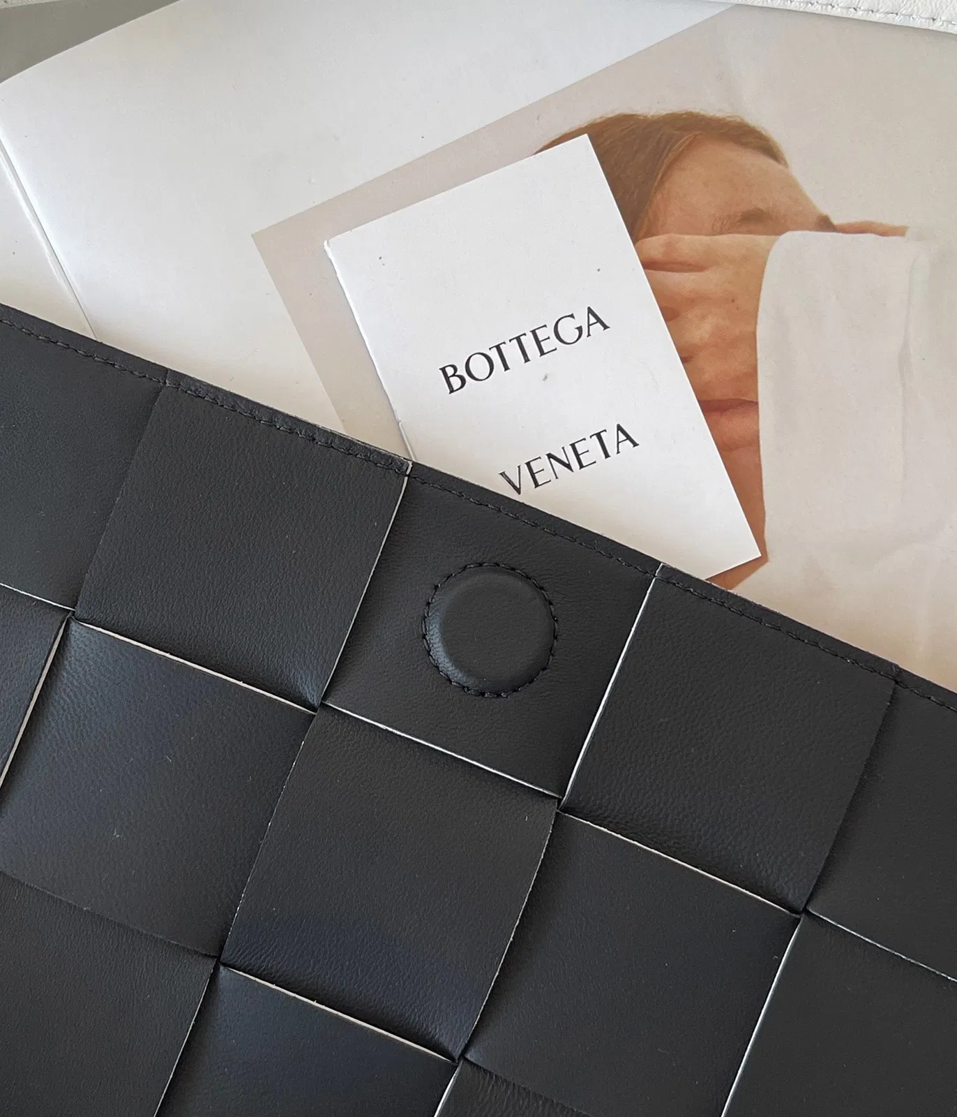 Top Quality Bottega Veneta Cassett Bag In White — image 5