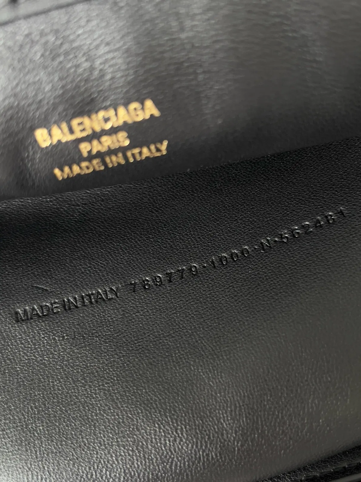 Knockoff Balenciaga Rodeo Medium Bag Black Calfskin — image 7