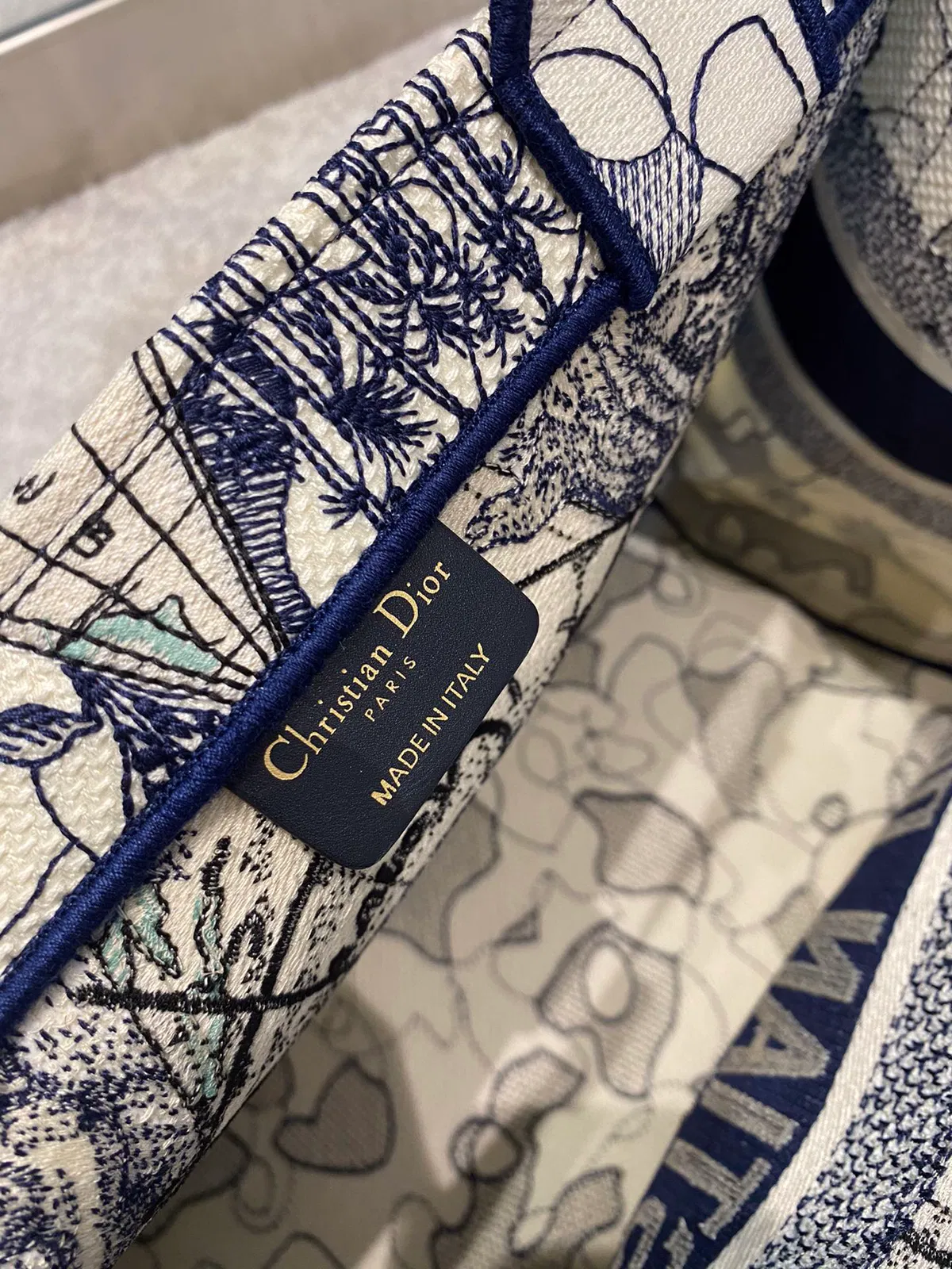 Dior Book Tote — image 9
