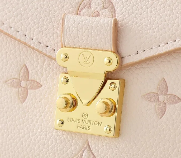 LV Metis Pochette Eden — image 8