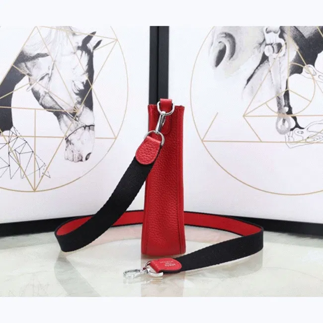 Red Evelyne II TPM Messenger Bag Hermes Compact Purse — image 4