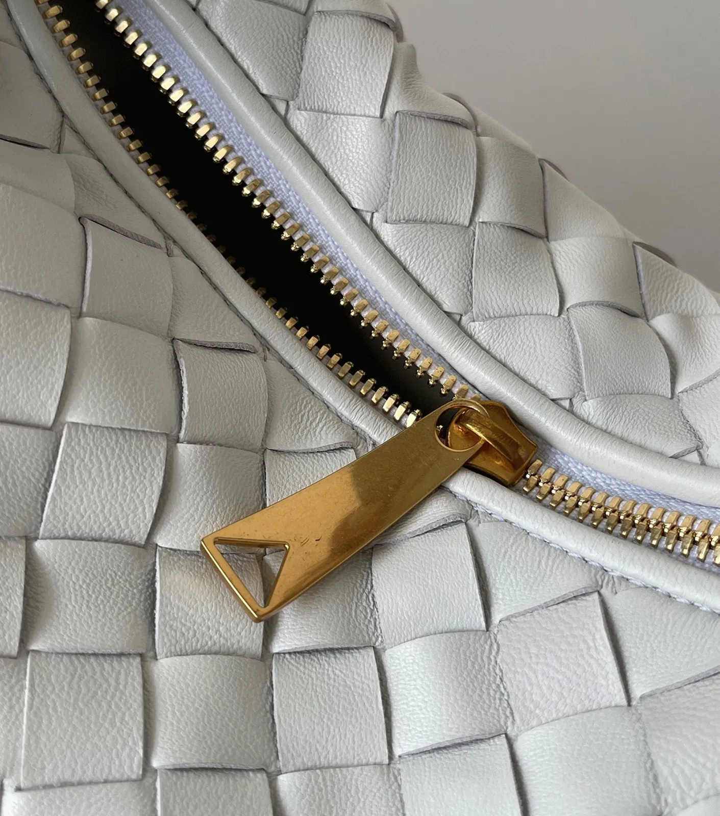 Bottega Veneta BV Jodie Mini Bag White — image 5