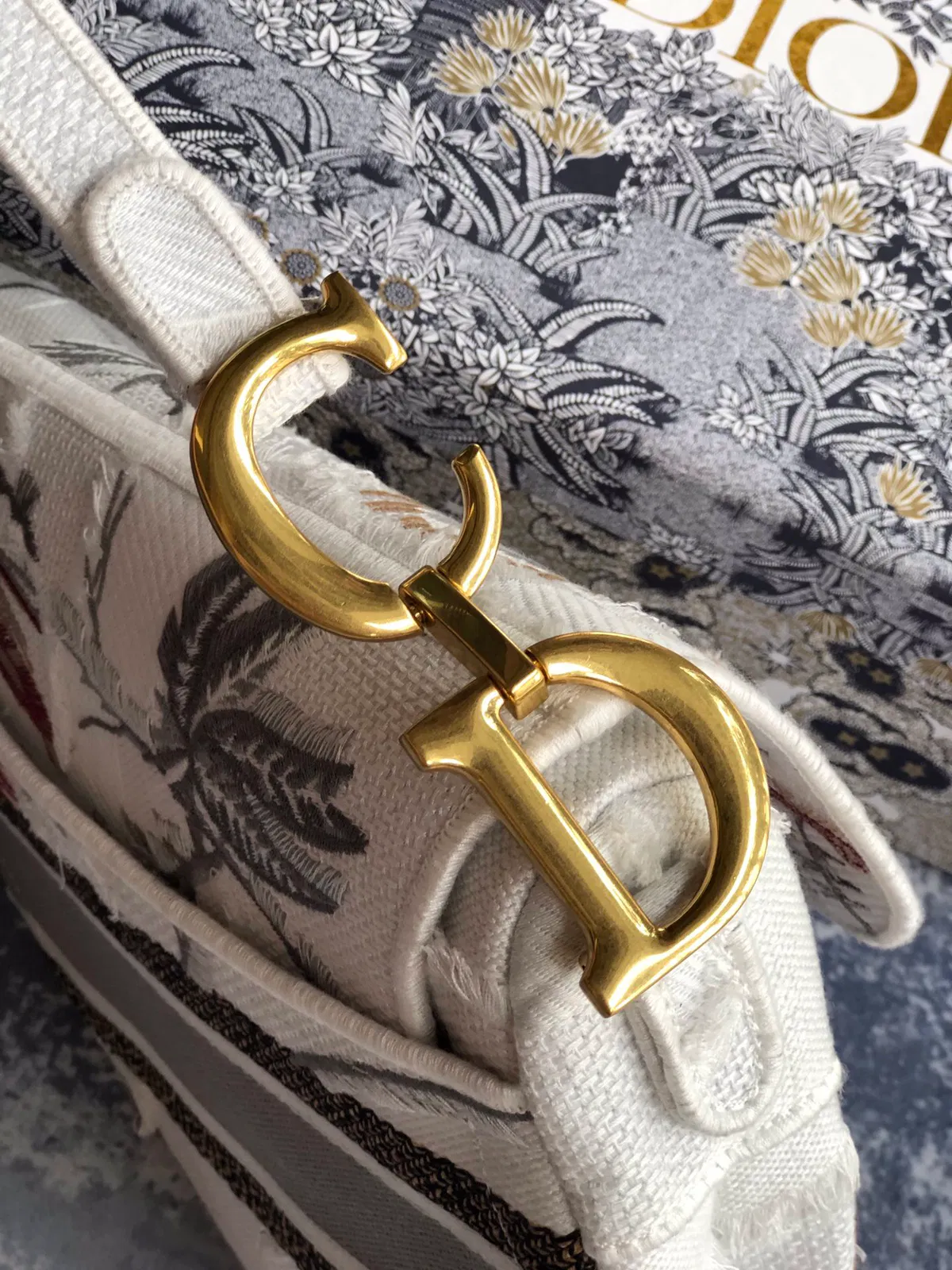 Dior Saddle Bag — image 5