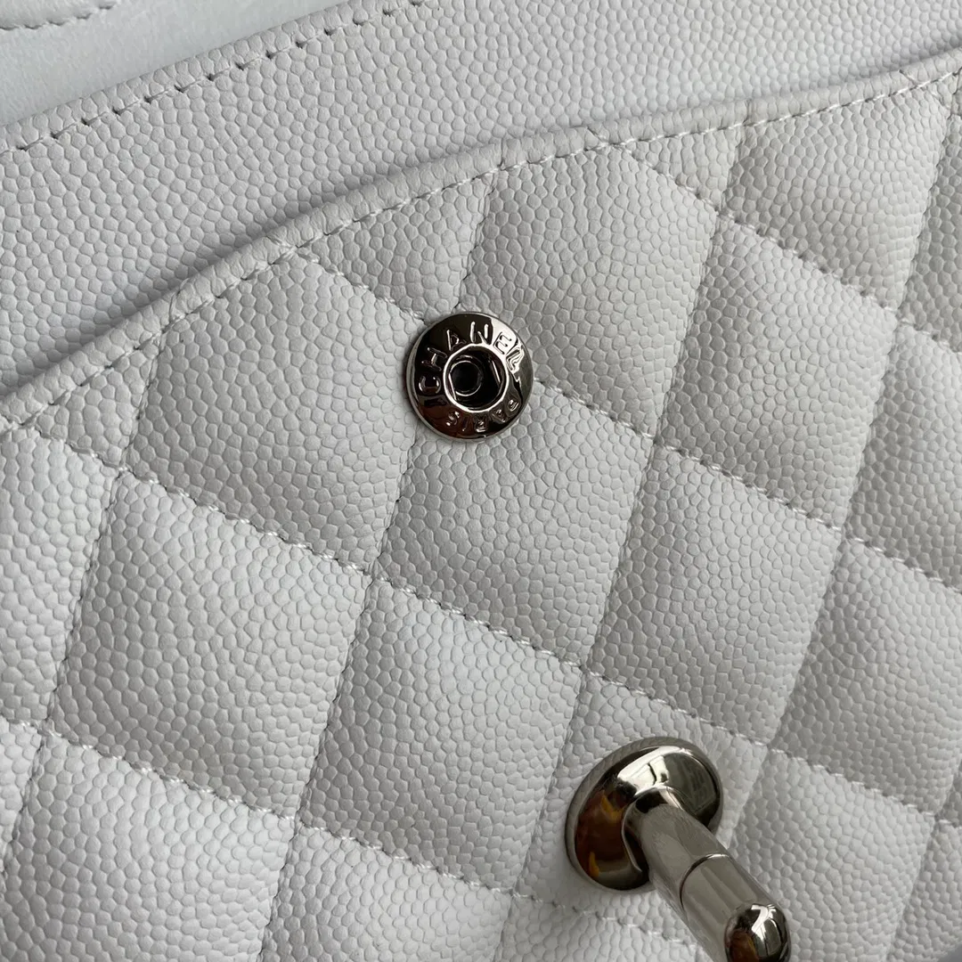 Classic Flap Bag — image 4