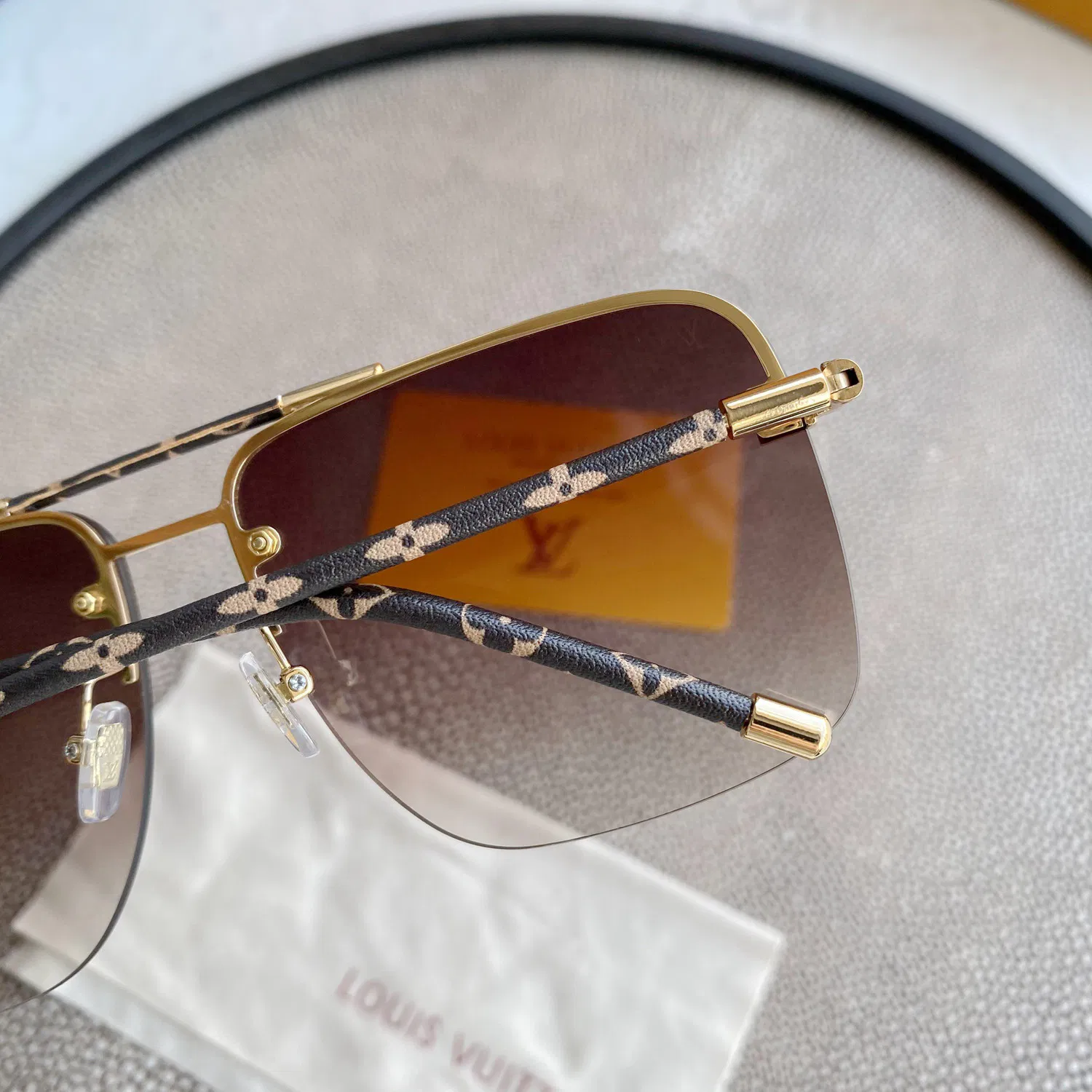 SAINT LAURENT EYEWEAR — image 4