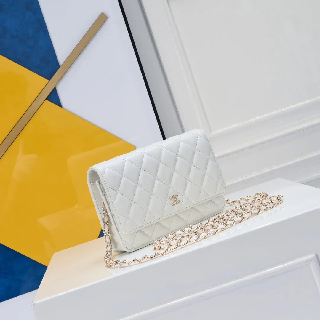 Chanel classic chain wallet — image 3