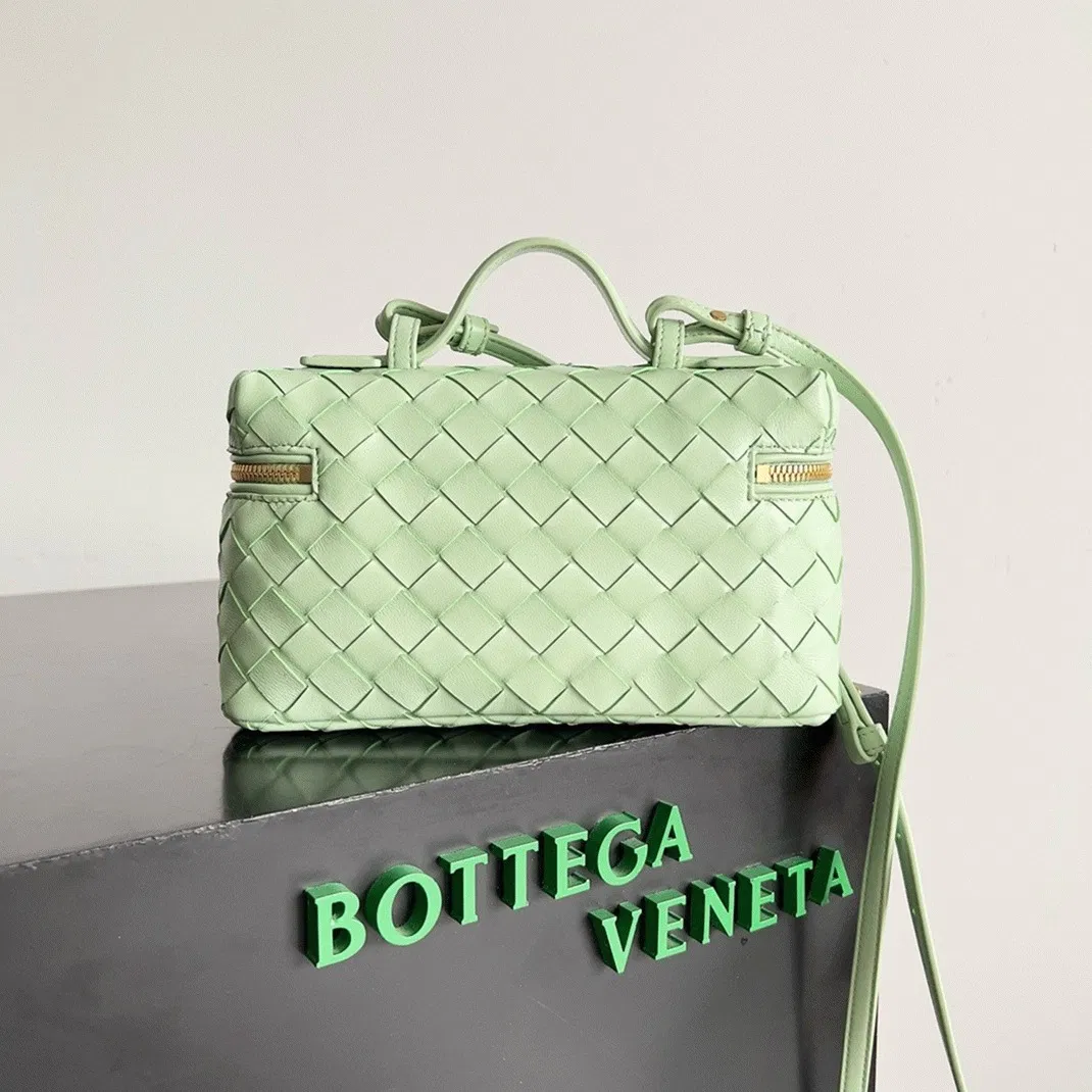 Bottega Veneta Bang Bang Vanity Case Mint — image 6