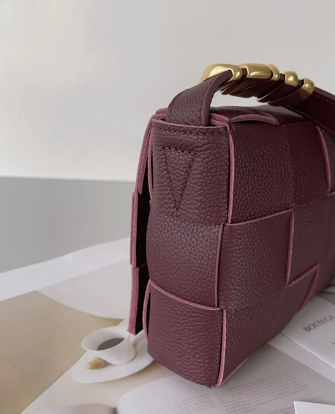 Top Quality Bottega Veneta Cassette Bag In Burgundy — image 5
