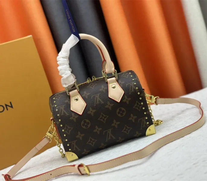 Louis Vuitton Monogram Canvas Cruise 2025 Speedy 20 Trunk Bag In Natural — image 3