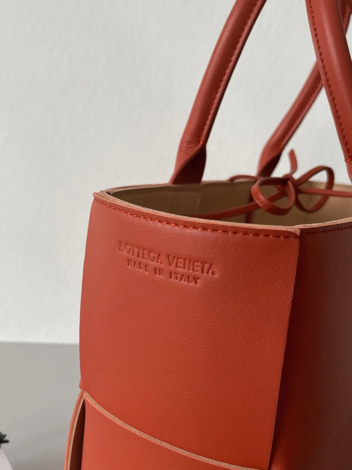 Bottega Veneta Arco Small Tote Maple — image 6