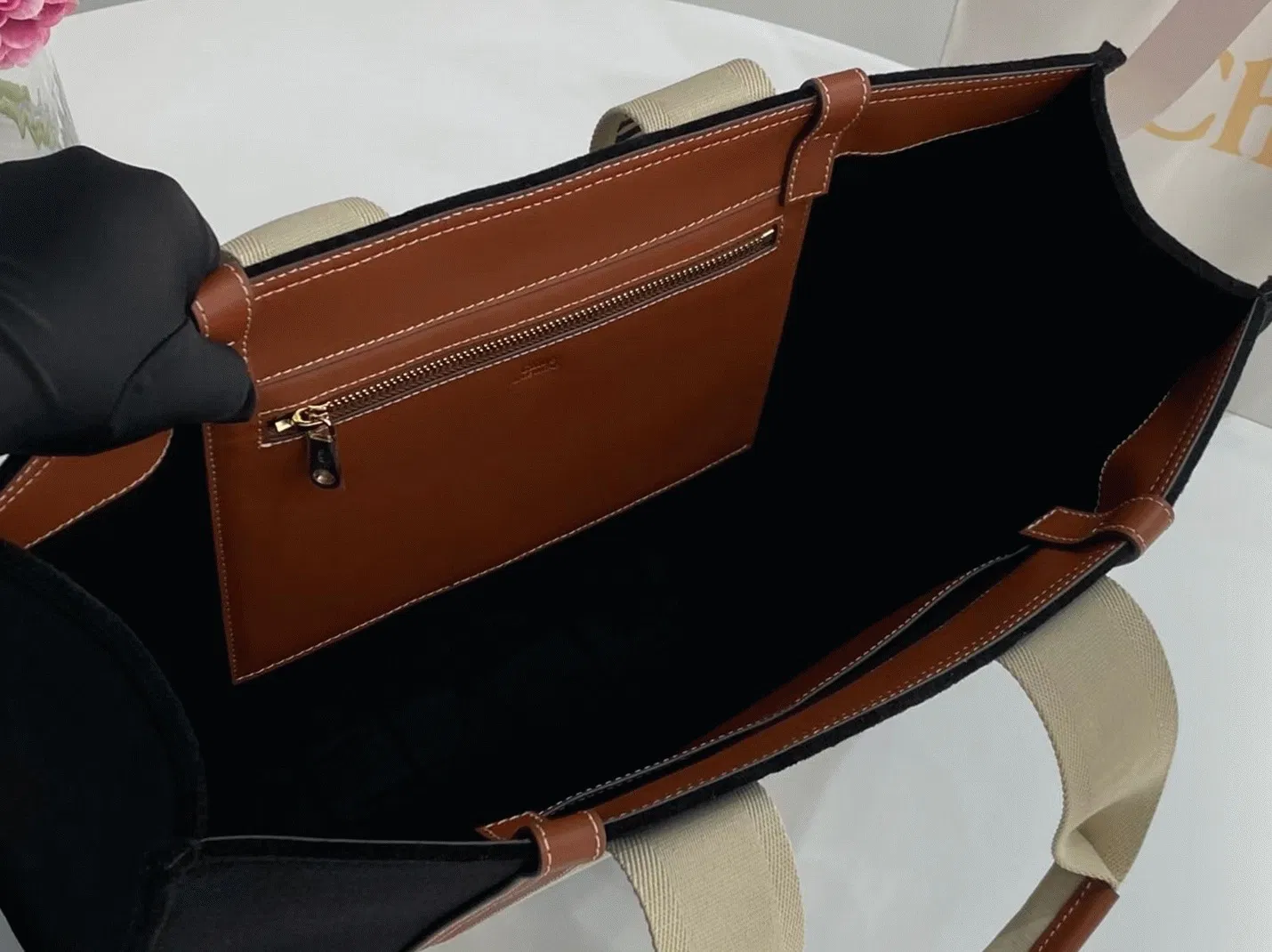 Top Quality Chloe Large Woody Tote Bag In Black Felt — image 8