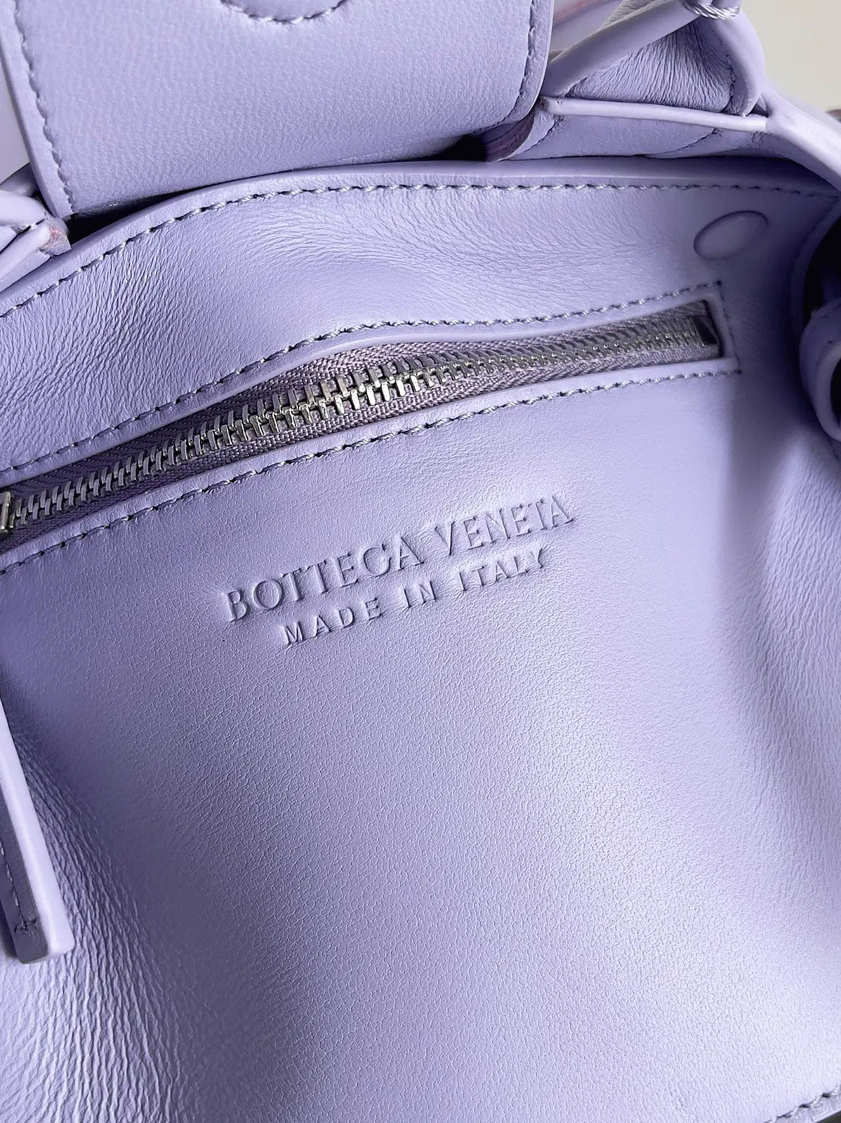 Bottega Veneta Cassette Mini Tote Bag Lilas — image 8