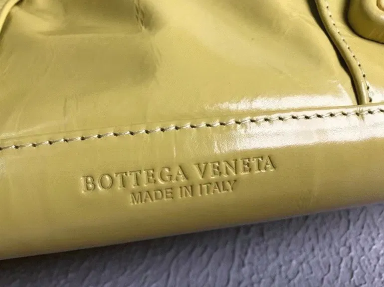 Top Quality Bottega Veneta Arco Medium Bag In Yellow Intrecciato Leather — image 6
