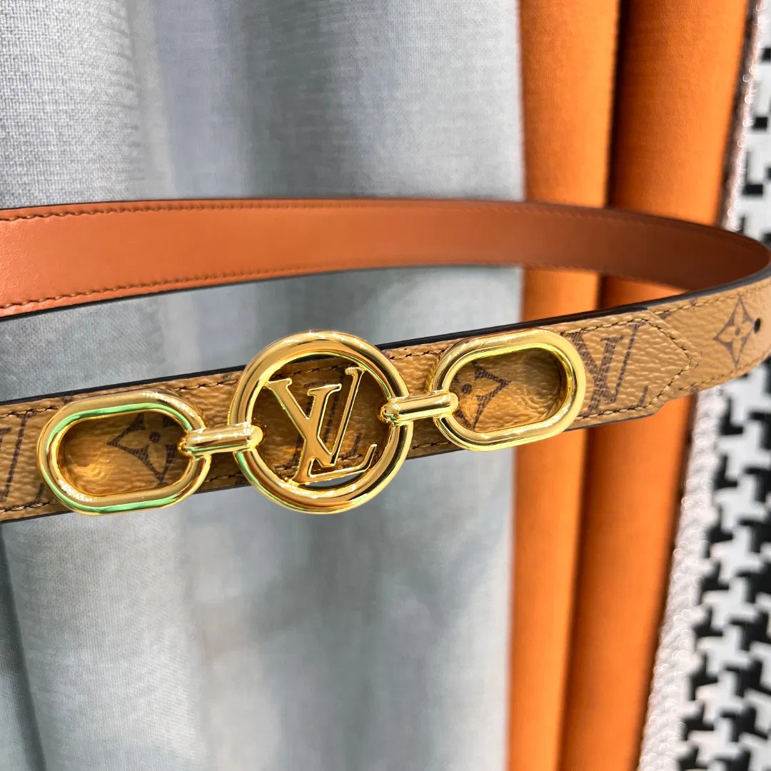 LV Diamond Plug Outlet — image 2