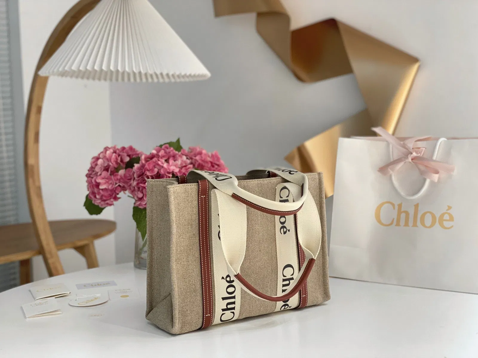 Top Quality Knockoff Chloe Woody Medium Tote Bag in Linen Canvas with Brown Leather — image 5