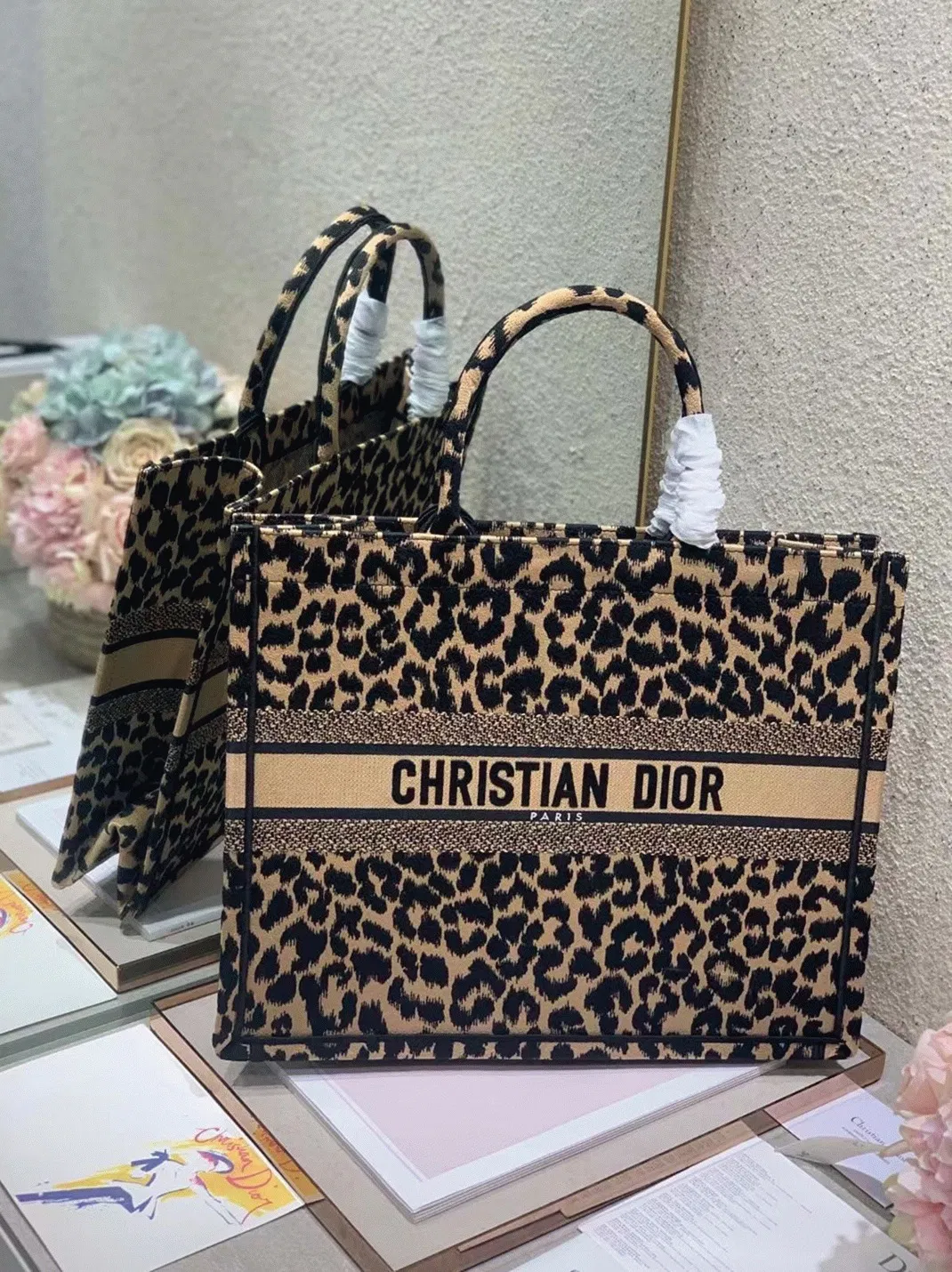 Dior Large Book Tote Bag in Beige Multicolor Mizza Embroidery — image 2