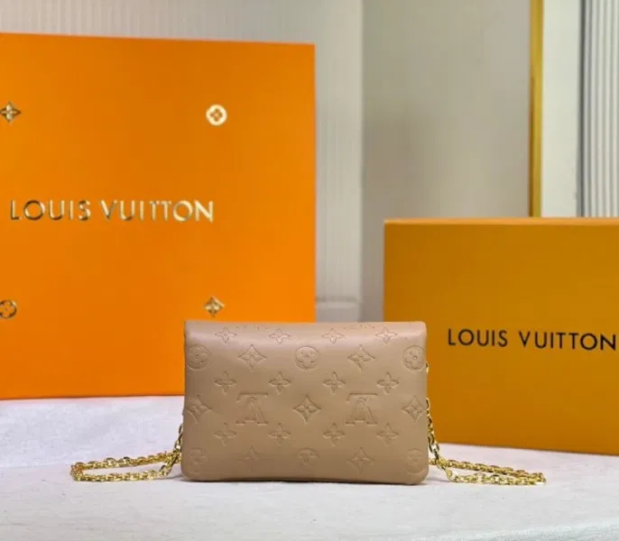 Louis Vuitton Coussin Pochette In Camel — image 4