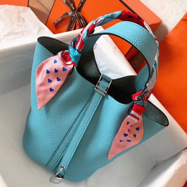 Lagon luxury copy Hermes Picotin Lock 18cm handbag