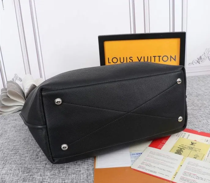 LV Mahina Carmel Hobo In Black — image 4