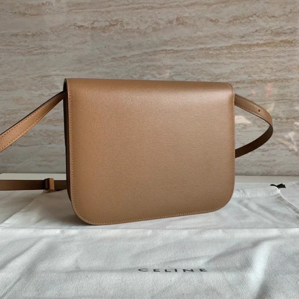 Top Quality Celine Classic Box Medium Bag In Camel — image 5
