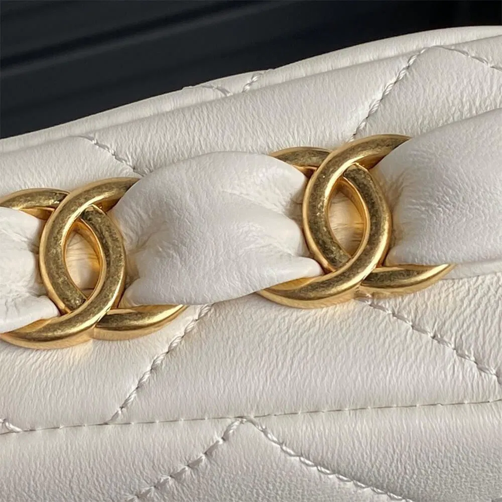 CHANEL Small Flap Bag(high-end grade) — image 5