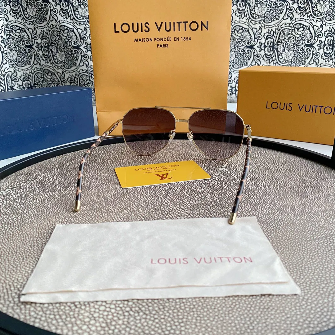 LV SUNGLASSES — image 8