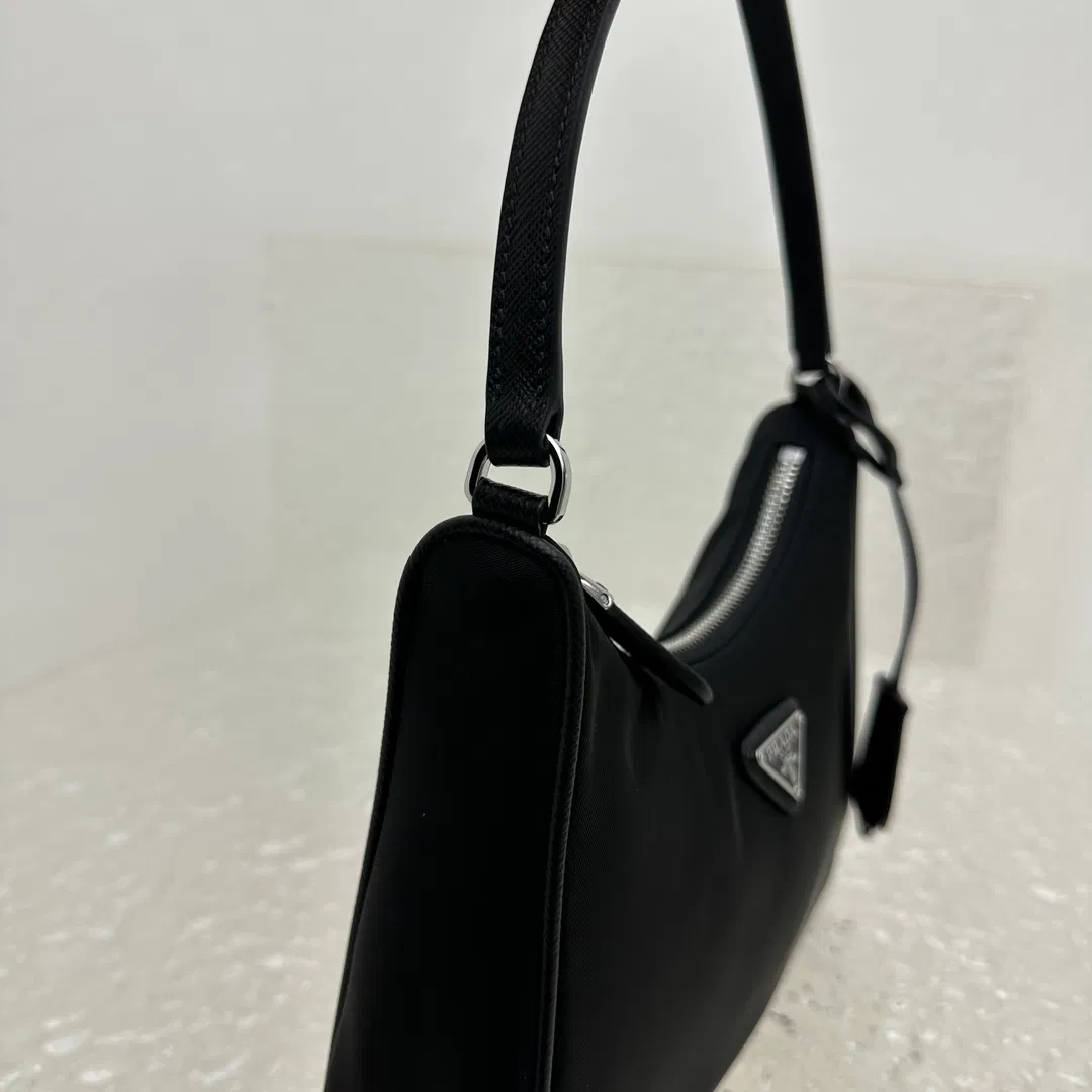 Prad𝚊 nylon Hobo — image 4
