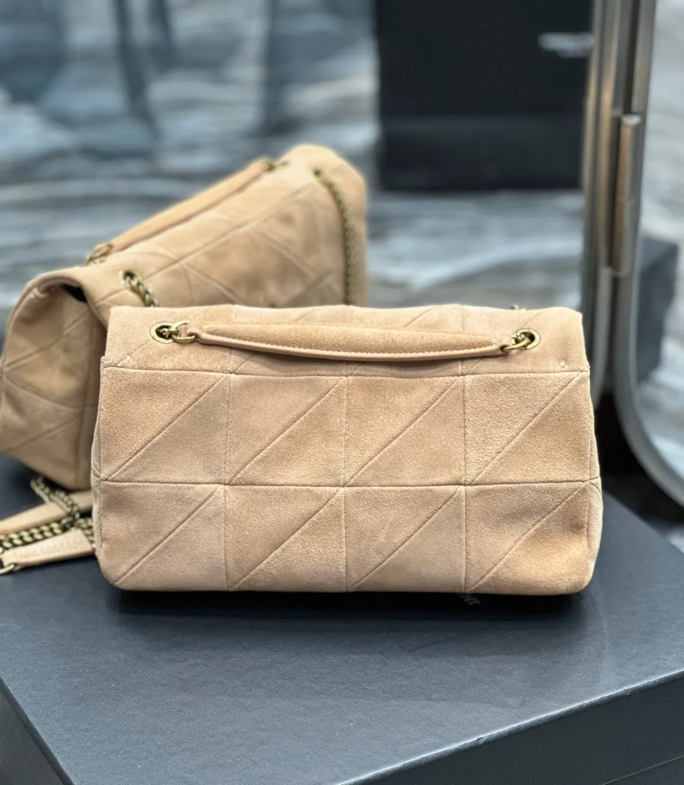 JAMIE MEDIUM CHAIN BAG “CARRÉ RIVE GAUCHE” IN LAMBSKIN AND SUEDE — image 7