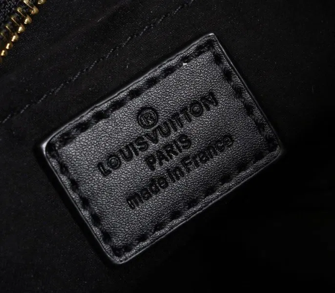 Louis Vuitton Monogram Empreinte Game On Coeur Bag In Black — image 6
