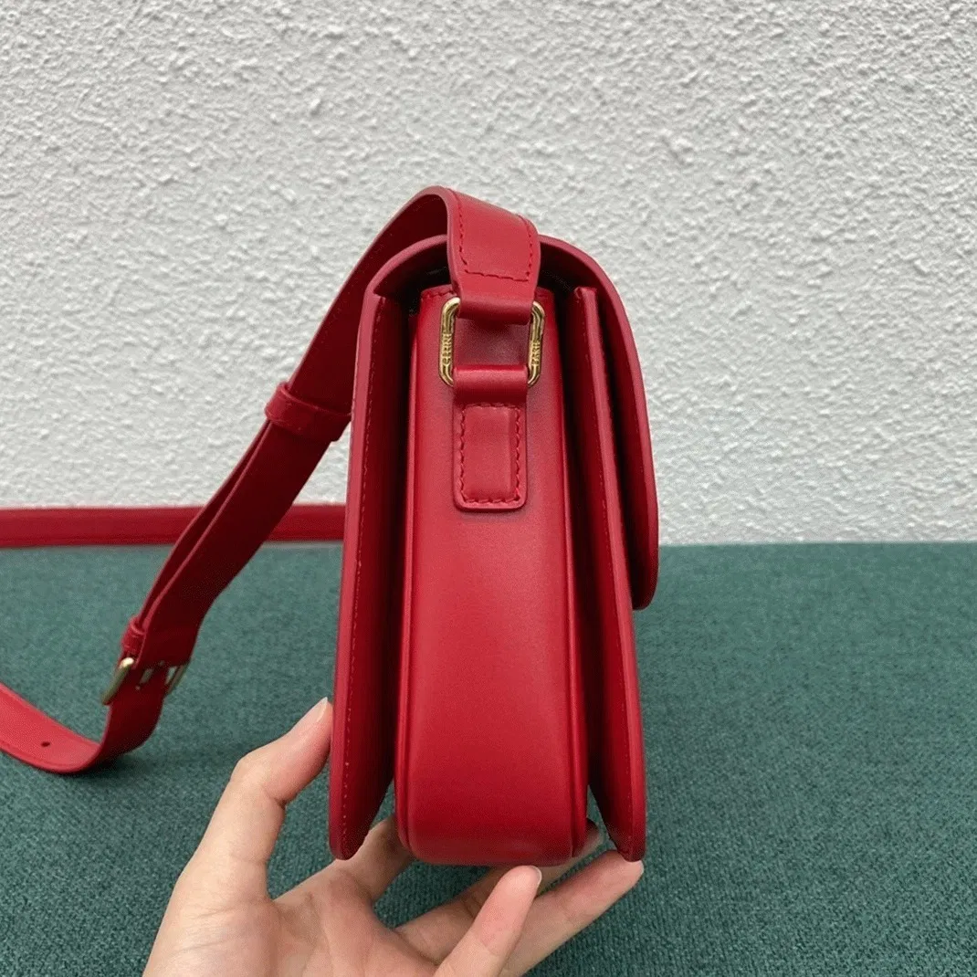 Top Quality Celine Triomphe Medium Bag In Red — image 10